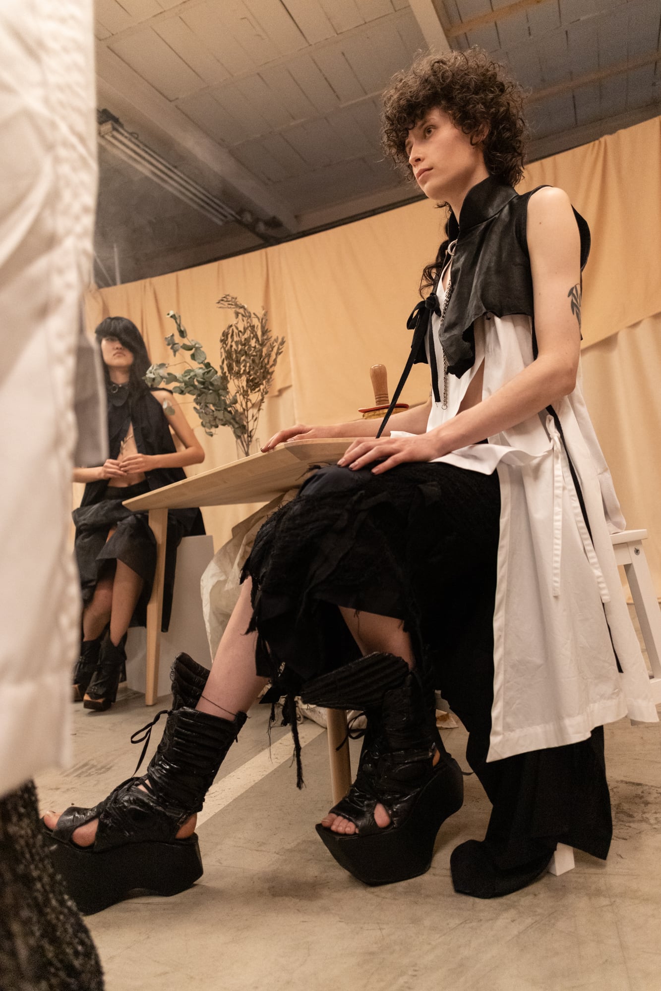 Yeung Chin, HKFG - Paris Fashion Week femme printemps-été 2024 © Cindy Voitus