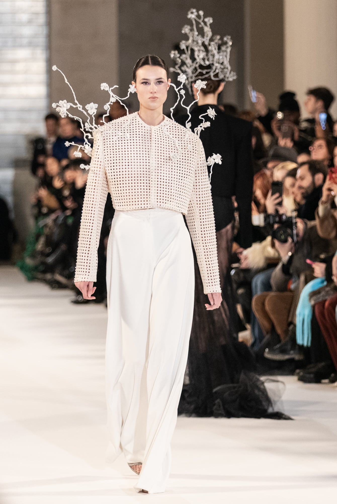 Juana Martín, Paris Fashion Week Haute Couture printemps-été 2024 © Cindy Voitus